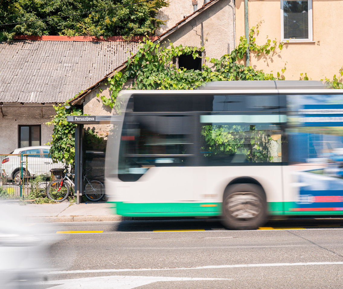 Peruzzijeva bus stop